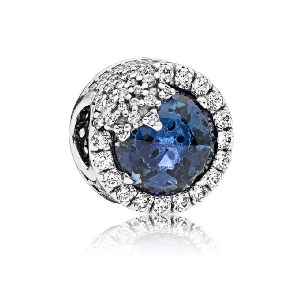 NWOT Blue Dazzling Snowflake Charm w/ twilight blue crystal & clear cz silver
